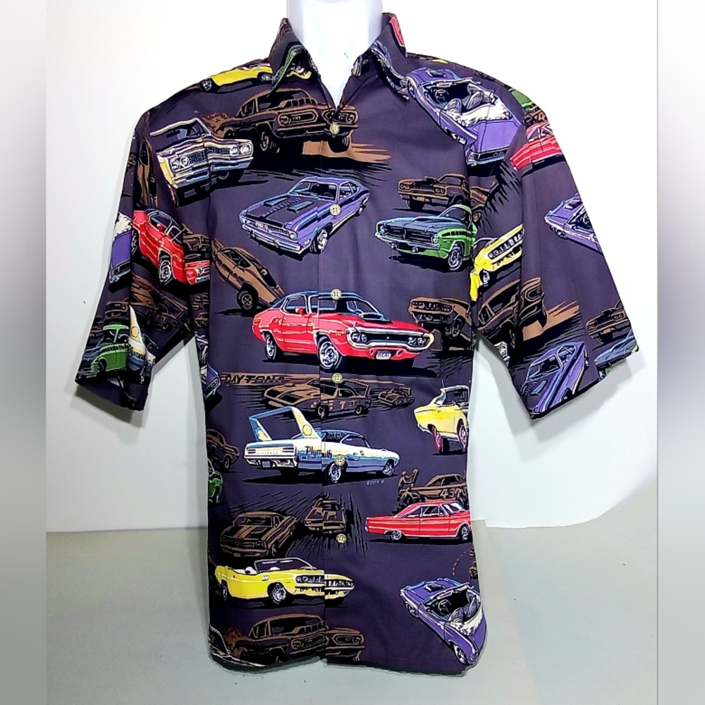 Men's Medium Reyn Sport Vintage Classic Car Print Shirt